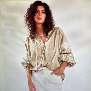 Summum cotton embroidered blouse 38 or M